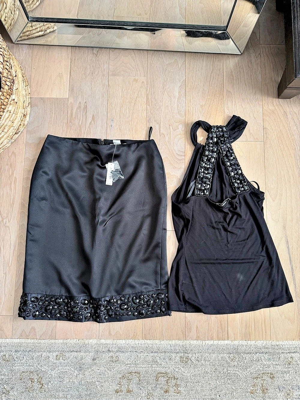 White House Black Market Embellished Skirt/tank in Black Size XS NWT